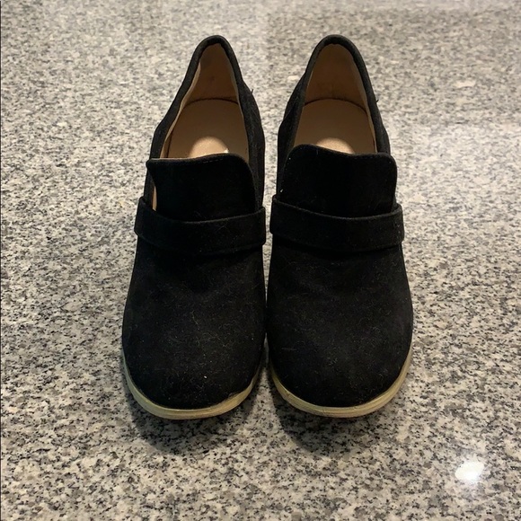 Black suede stacked heel - Picture 2 of 6